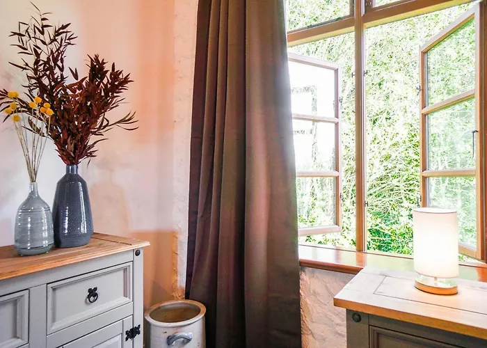 Ruhe Unter Reet-haus Mit Sauna, Whirlpool Und Kamin Hébergement de vacances Gnarrenburg