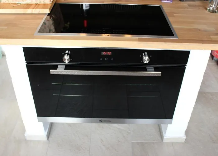 Σπίτι διακοπών Ruhe Unter Reet-haus Mit Sauna, Whirlpool Und Kamin